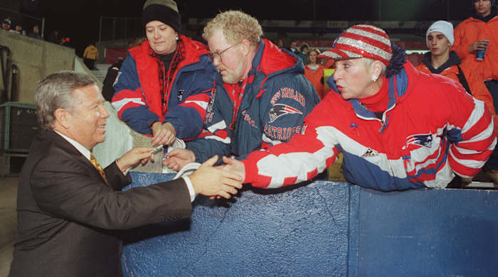 patriots-move-to-hartford-bob-kraft-fans-1998.jpg